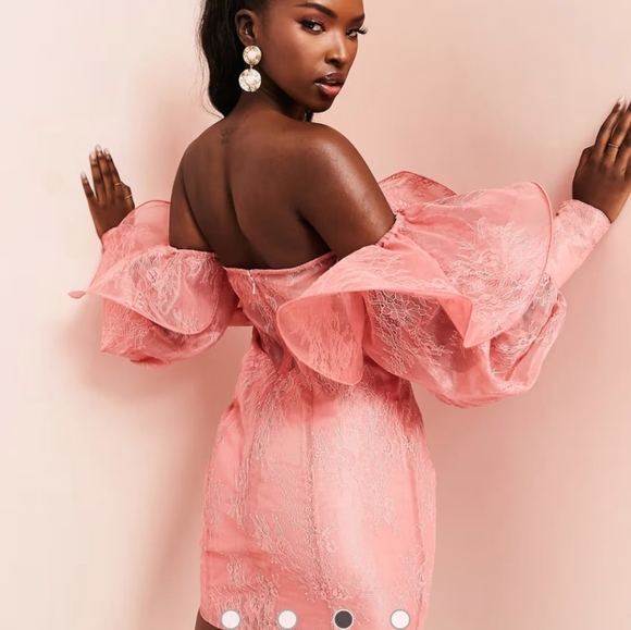 ASOS LUXE Curve wire bardot lace midi dress in pink - Picture 12 of 13